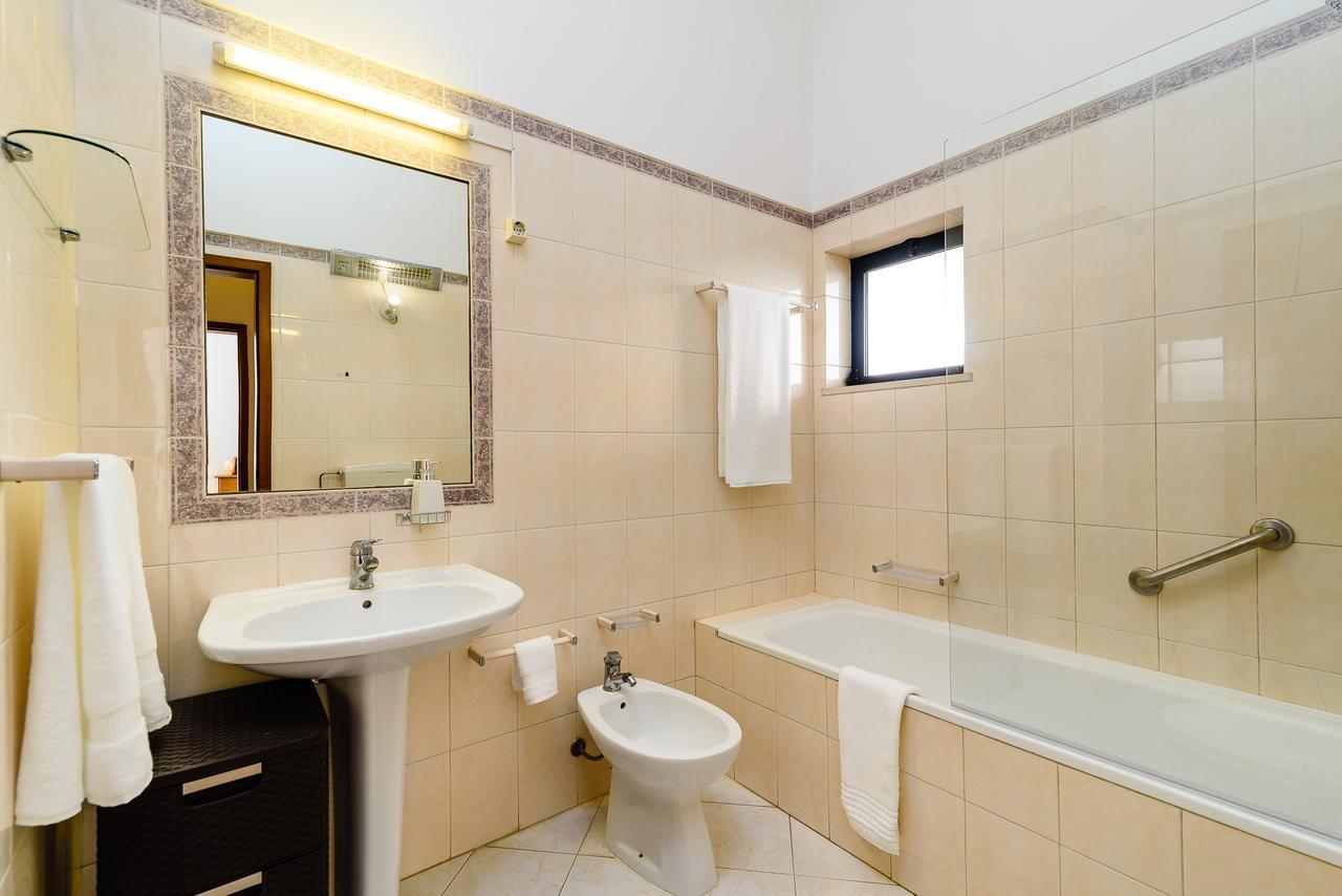 Sunrise Apartment I Карвоейро Екстериор снимка